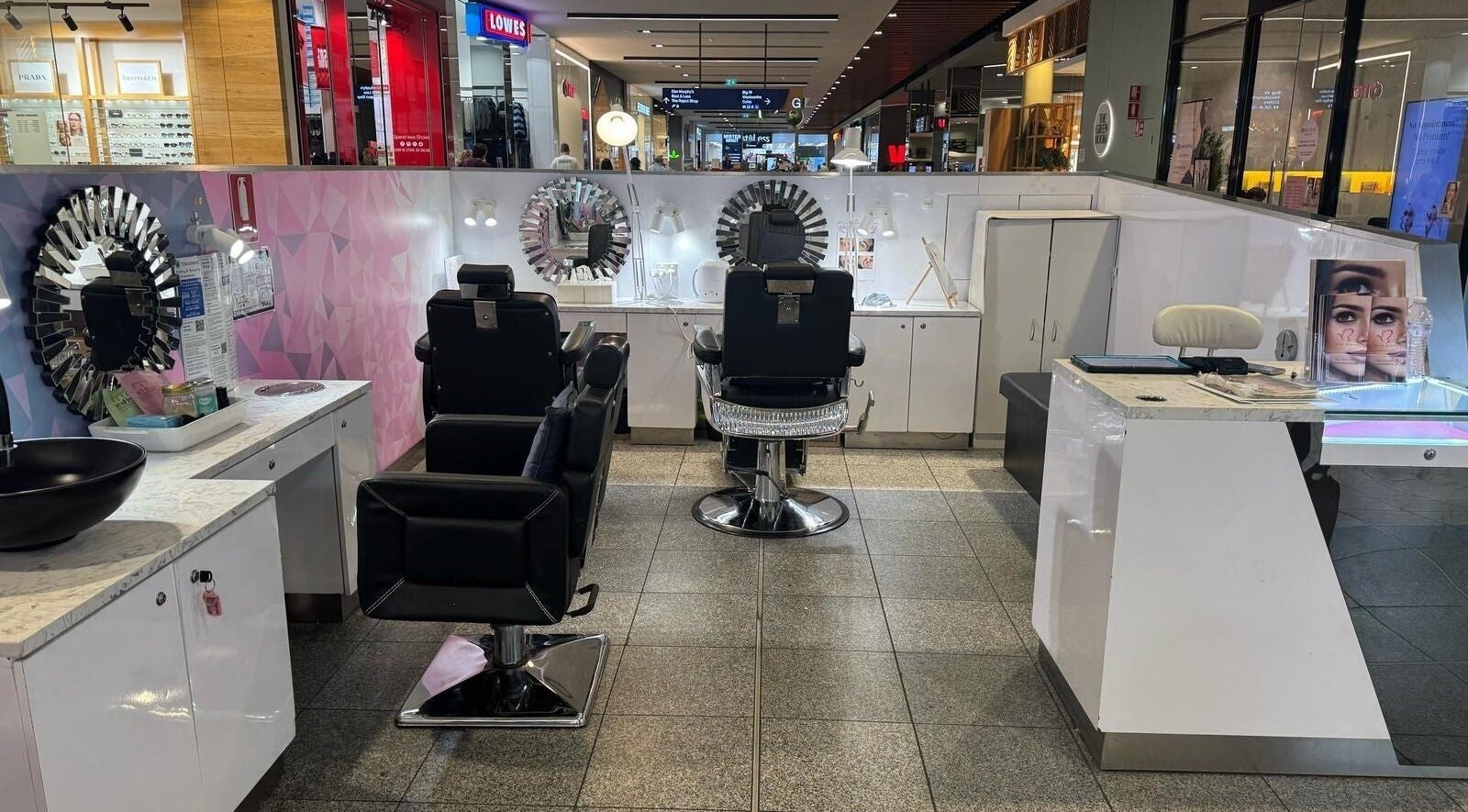 Luxury salon setup at iBrow Station Greenhills, East Maitland, NSW, AU, showcasing modern beauty chairs and mirrors.