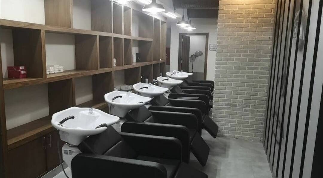 Stylish hair wash stations at Bellezza Lounge, Riyadh, Riyadh Province, SA, offering a luxurious salon experience.