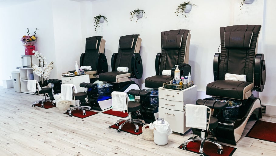 The South East Hand and Foot Spa Carrick-on-Shannon imagine 1
