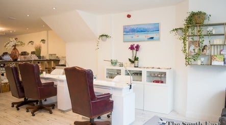 The South East Hand and Foot Spa Carrick-on-Shannon imagine 2