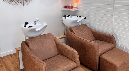 Comfortable shampoo chairs at Hair Therapy by Chloe, Mandurah, Western Australia, AU creating relaxing ambiance.