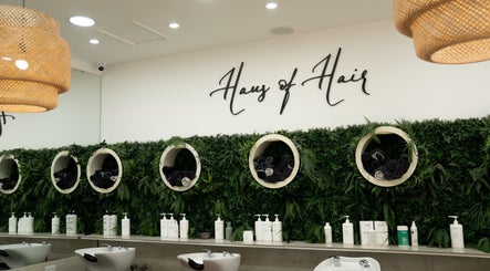 Haus of Hair, bild 2