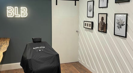 Black Lotus Barbers kép 3