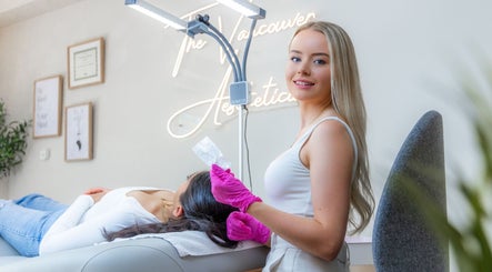 The Vancouver Aesthetician