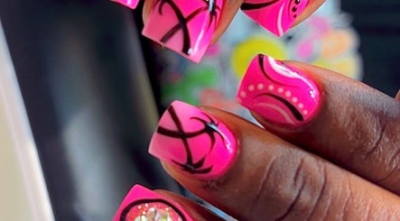 Claws With Jas изображение 3