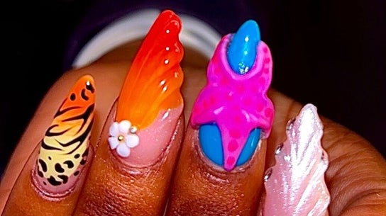 Claws With Jas