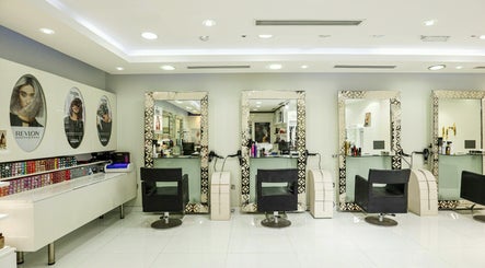 Hush Salon Wafi Mall kép 2