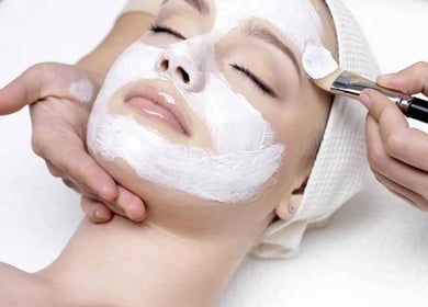 Facial treatment at Replenish Beauty, Ironbank, South Australia, AU. Experience serene skincare bliss.