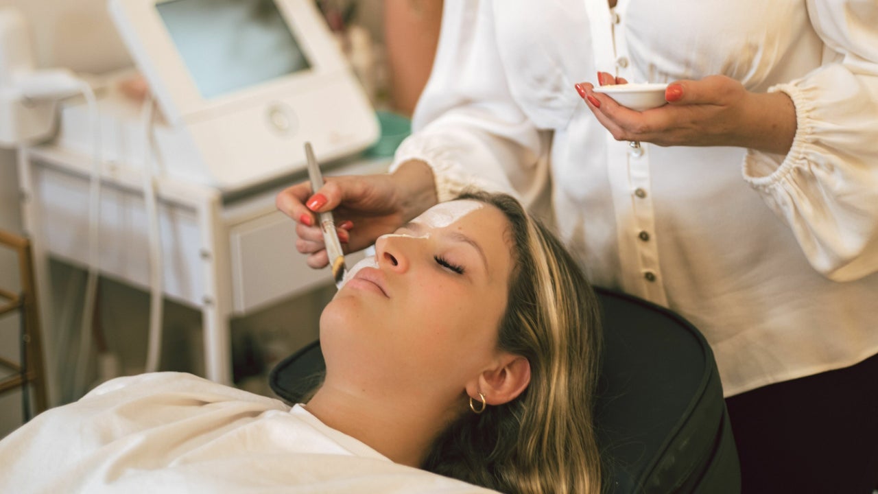 Best lash lifts and eyelash perming near me in Bondi, Sydney Fresha