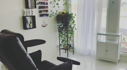 Sunflower Nail Studio