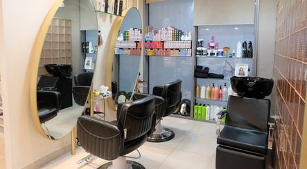 4Her Ladies Salon