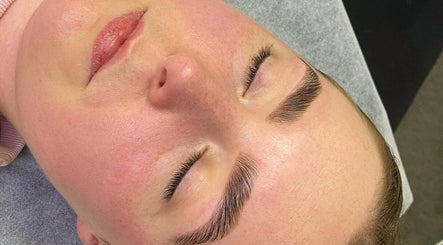 Lasher Brows and Beauty image 2