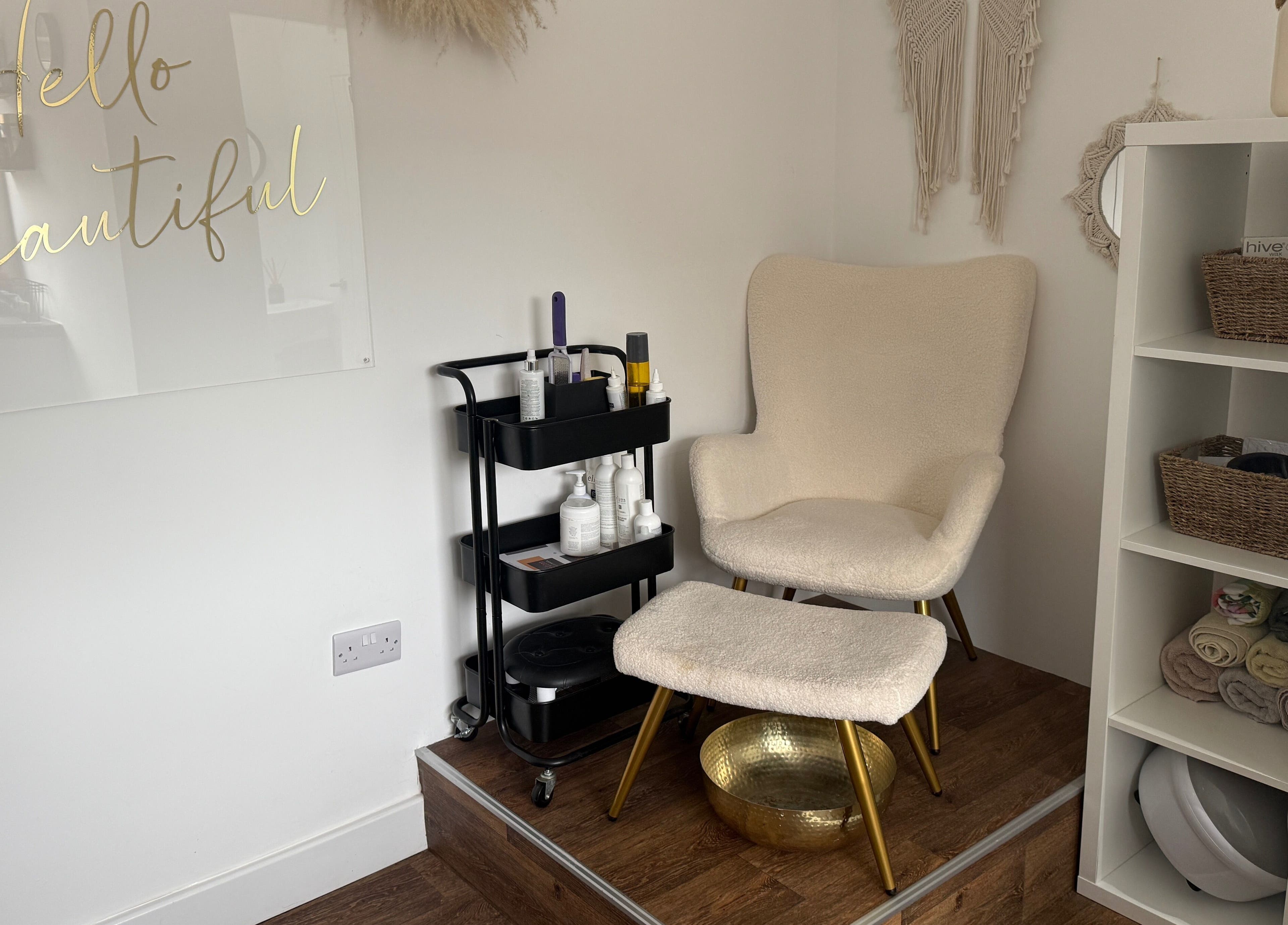 Relaxing chair and beauty supplies at The Brow Barn, Middleton, England, GB.