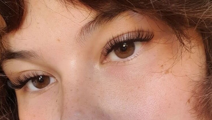 Lemonade Lashes image 1
