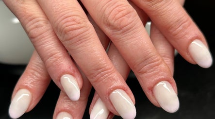 Norma Nails