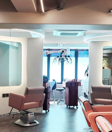 쉼 마포공덕점 HAIR SALON Shim Mapo-Gongdeok Branch, bild 2