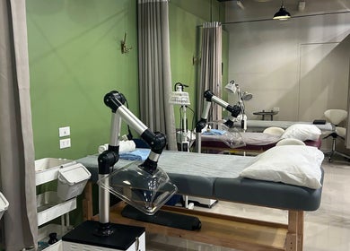 Relaxing therapy rooms at Acuholistic Health Center in Quezon City, Metro Manila, PH with modern equipment.