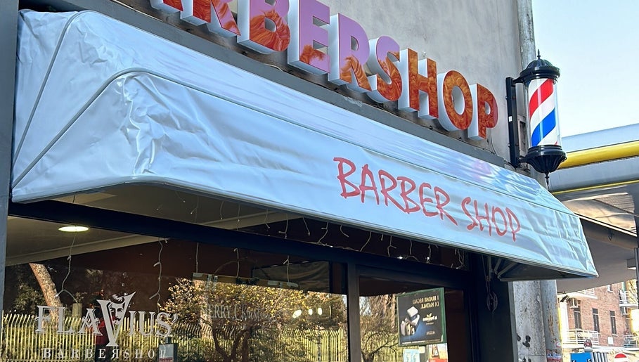 Flavius’ Barbershop изображение 1