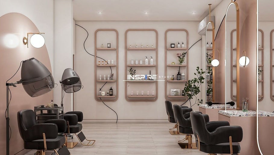 LJ Glam Lounge, bilde 1