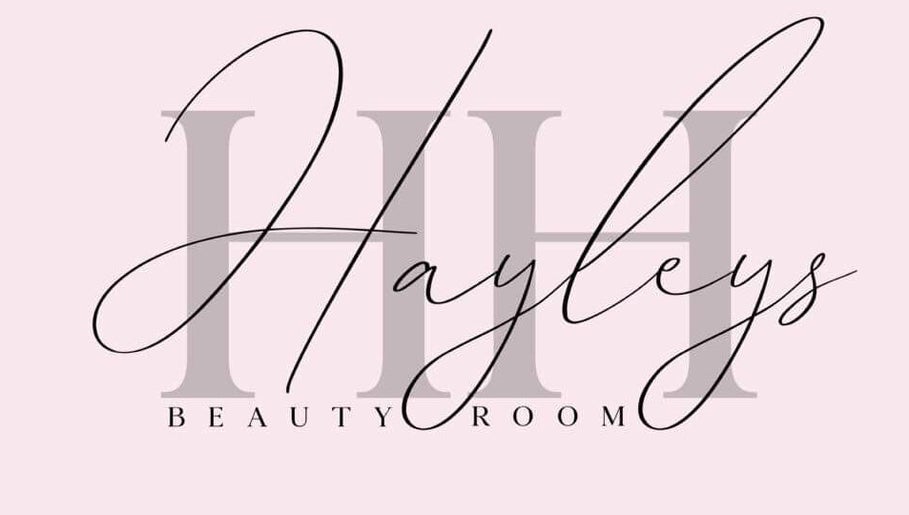Hayley’s Beauty Room 1paveikslėlis