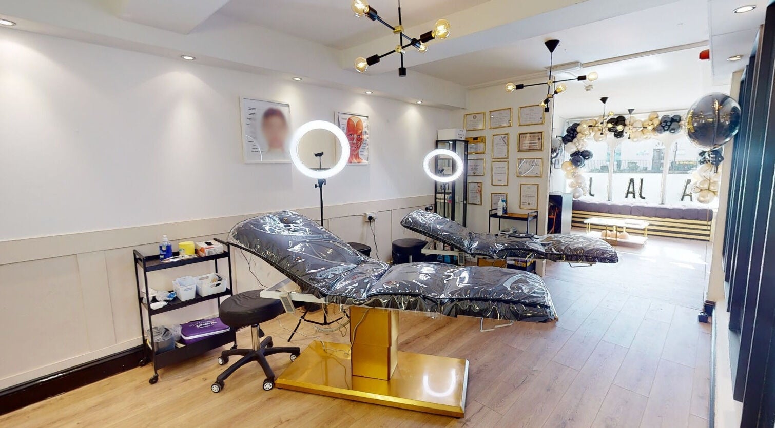 Modern treatment room at Mi Amor Aesthetics, Derby, England, GB, featuring stylish decor and professional equipment.