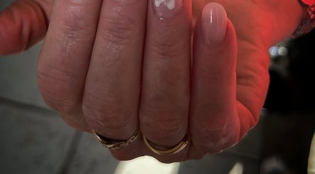 Dynails