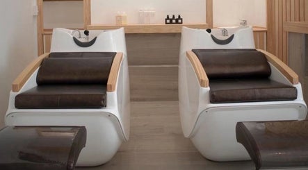 The Hair Lab image 2