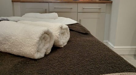 Danielle Carline Wellness Therapy image 2
