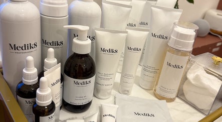 Zarmina Aesthetics and Beauty изображение 3