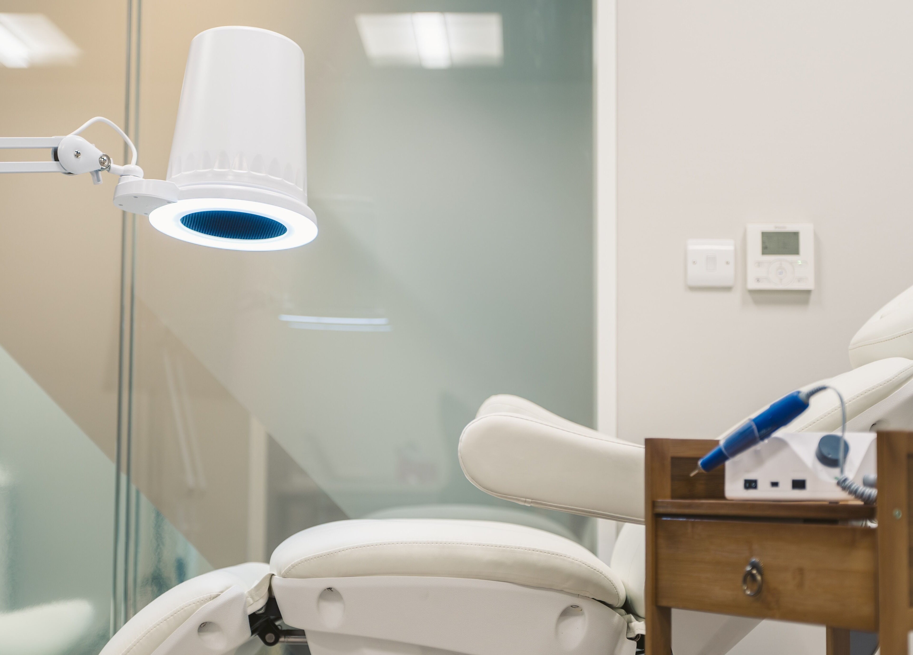 Bright manicure station at Nails Murr Luxe - Manicure Salon in Canary Wharf, London, England, GB.