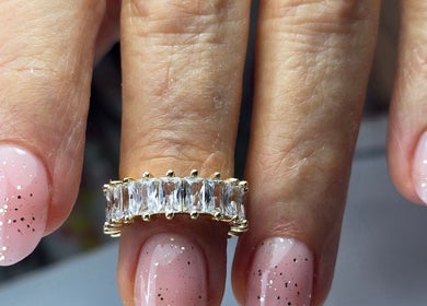 Elegant glitter nail design at SWorld Nails, Kingston Upon Hull, Anglia, GB. Perfect for special occasions.