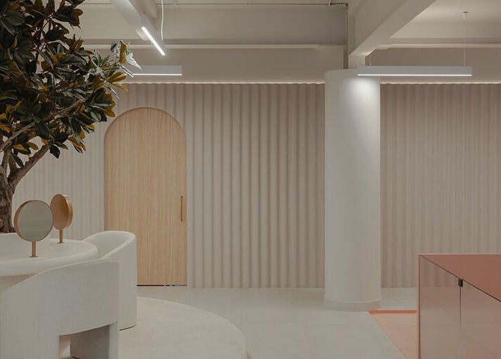 Elegante interior de Leonora Studio | Polanco (Campos Elíseos), Ciudad De México, MX, con decoración moderna.