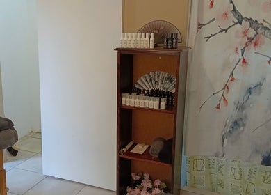 Treatment room in Sakura Beauty by Tarryn, East London, Eastern Cape, ZA with cherry blossom decor.