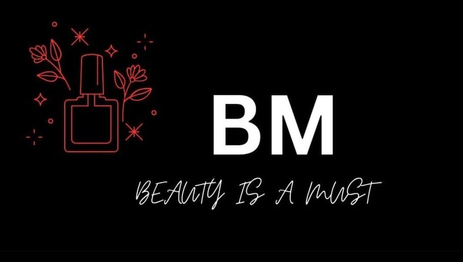 Beauty is a Must Bild 1