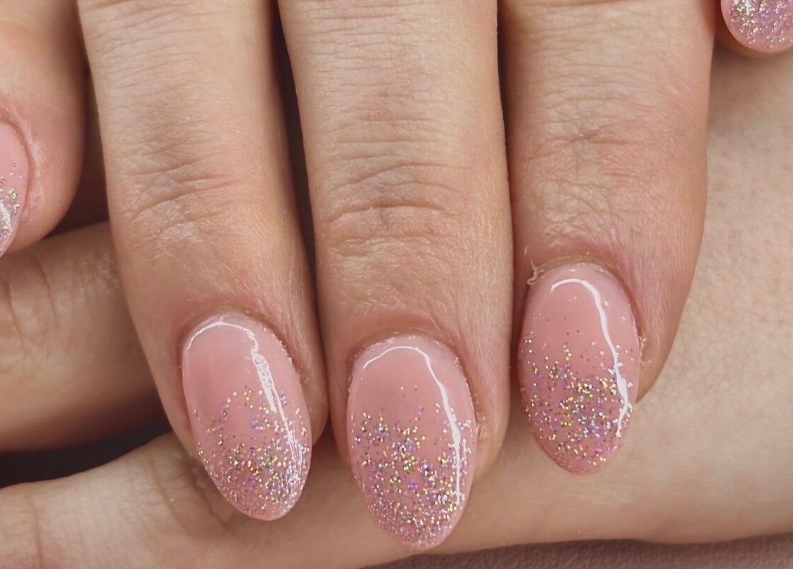 Beautiful glittered nails at Glow Nails, Dublin, County Dublin, IE. Perfect for special occasions.