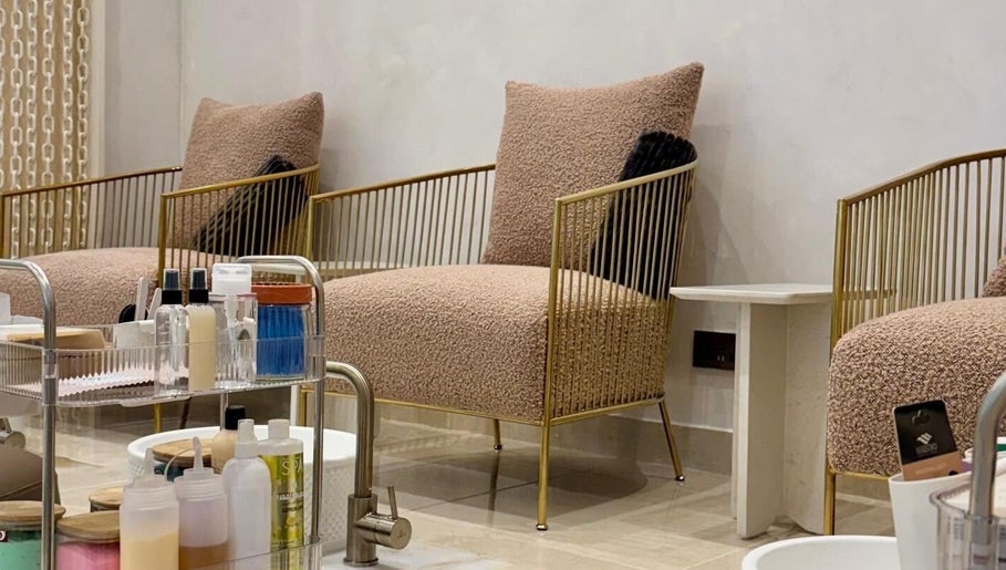 KARAH Salon & Spa, bilde 1