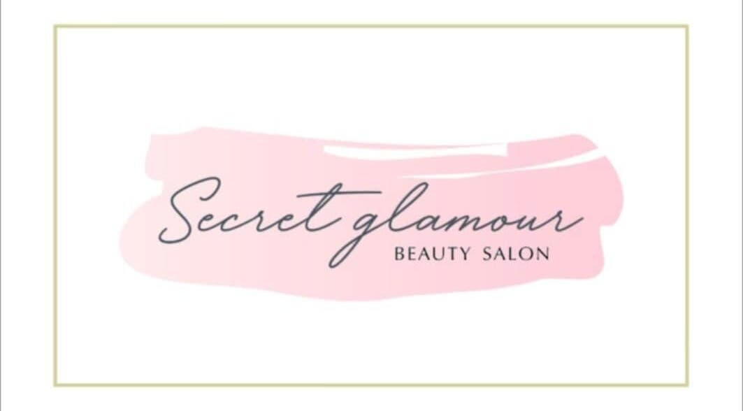 Λογότυπο του Secret Glamour Salon στην Tseri, Nicosia, CY με κομψό ροζ φόντο.