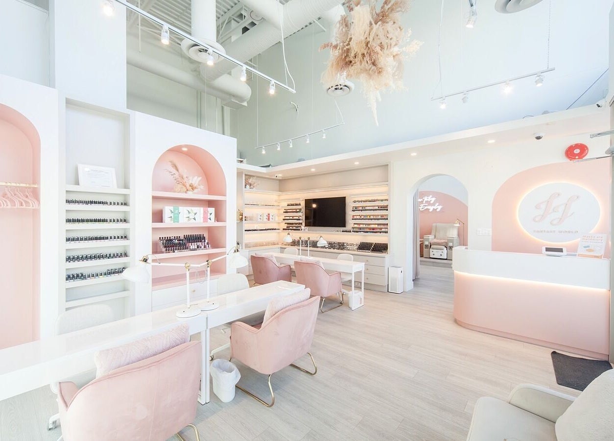 JJ Fantasy World salon interior with pink accents in Richmond, British Columbia, CA.