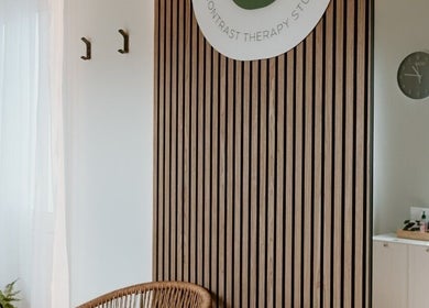 Calm and inviting lounge area in Recovery Lane, Waiuku, Auckland, NZ with wooden accents and relaxing atmosphere.