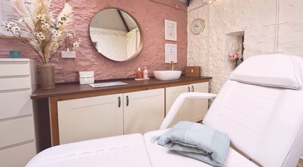 Salon 21 Brows