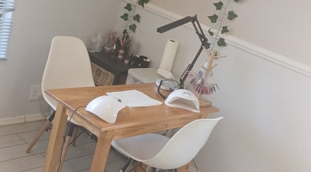 Chic nail setup at Hannelie_Diamonddol studio, Bloemfontein, Free State, ZA.