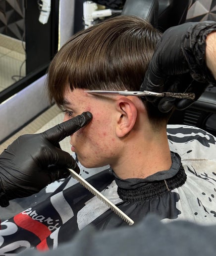 Top Barbershop image 2