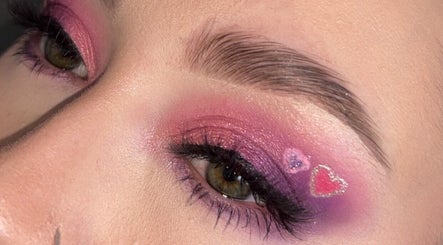 Khloe Beth Makeup Artist vaizdas 2