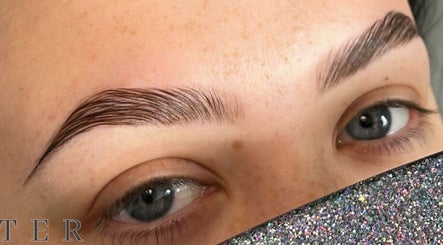 Brows and Lashes by Khloe Beth billede 3