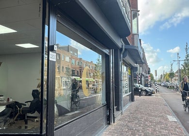 Street view of Nails by Elena facade in Utrecht, Utrecht, NL.