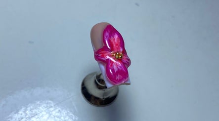 Glossy.SR by Jen image 2