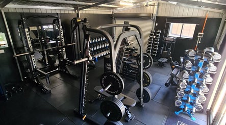 Custom Muscle PT image 3