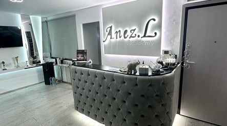 Anez L. Αcademy