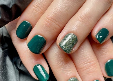 Green manicured nails with sparkles at Skyn Deep Beauty, Lossiemouth, Scotland, GB.