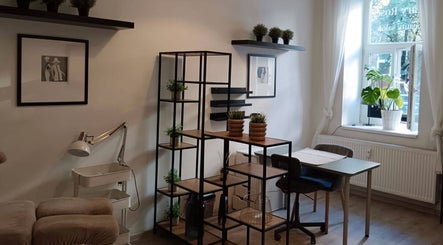 Interiér Pánská depilace Cactus v Hlavní Město Praha, elegantní a moderní design.